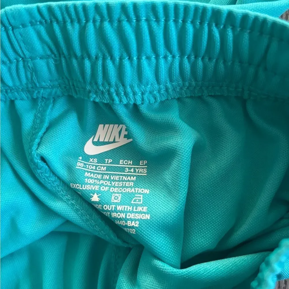 Nike Teal boys  Athletic 2 pc set